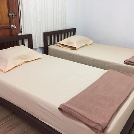 Siriwal Guesthouse プラナコーン・シー・アユタヤ エクステリア 写真